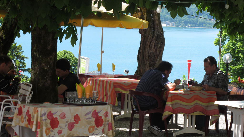 Hotel Restaurant - Acacias Bellevue Veyrier-du-Lac Buitenkant foto